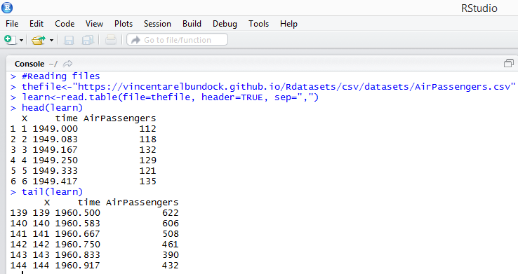 Reading File In R